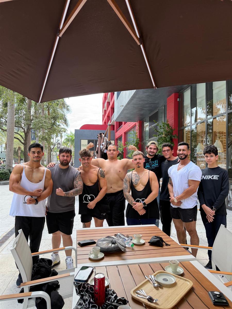 Almuerzo del Team GOODDOOFIT en Miami